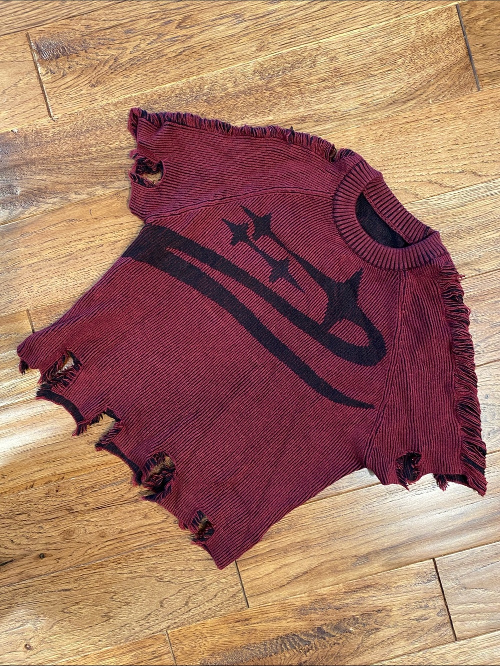 Cider Rust Red Distressed Short-Sleeve Knit Sweater with Black Graphic